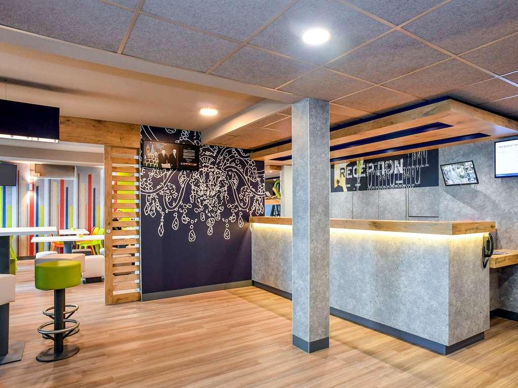 Ibis Budget Κουτάνς Εξωτερικό φωτογραφία