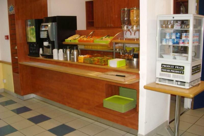 Ibis Budget Κουτάνς Εξωτερικό φωτογραφία